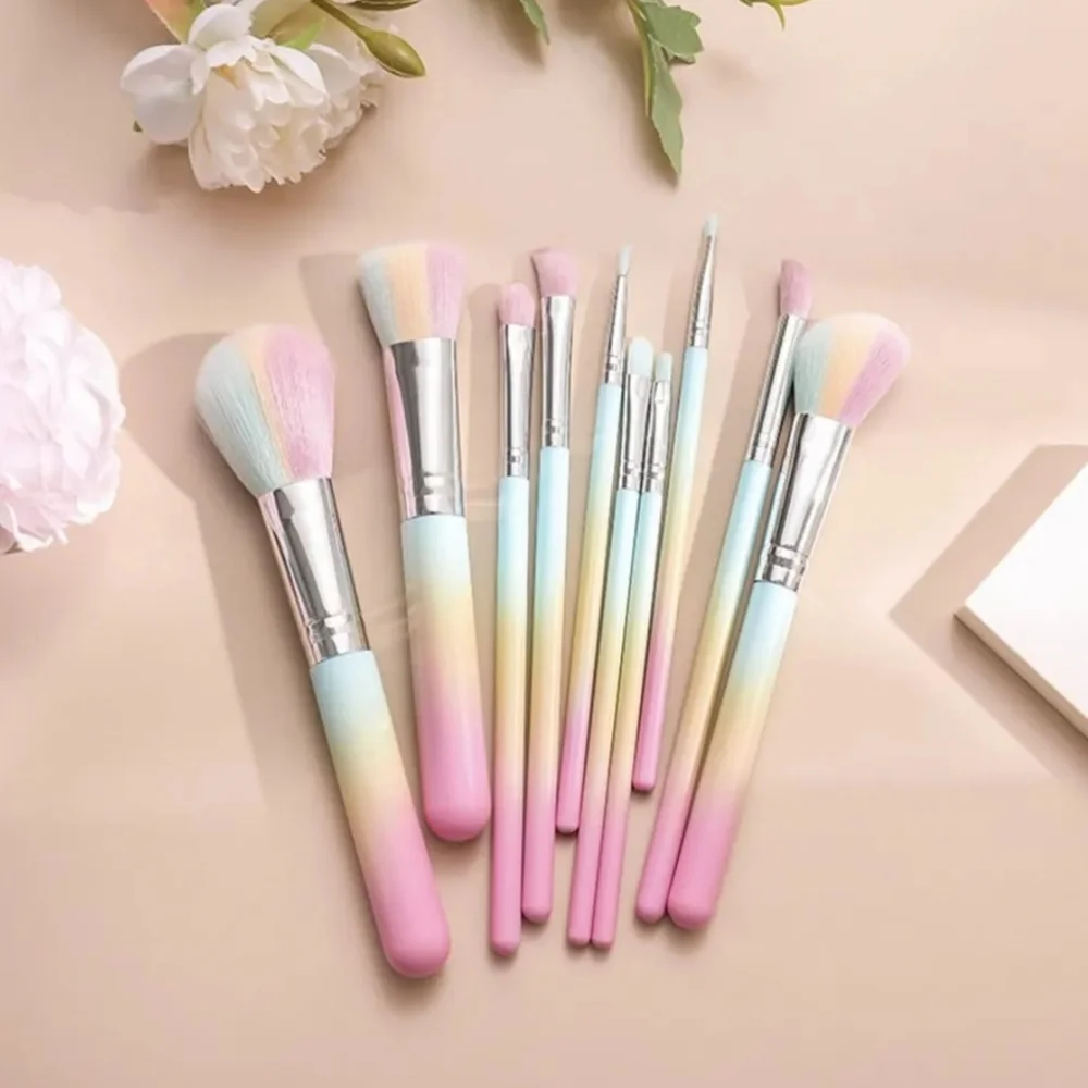 10pc. Ombre Makeup Brush Set- New.